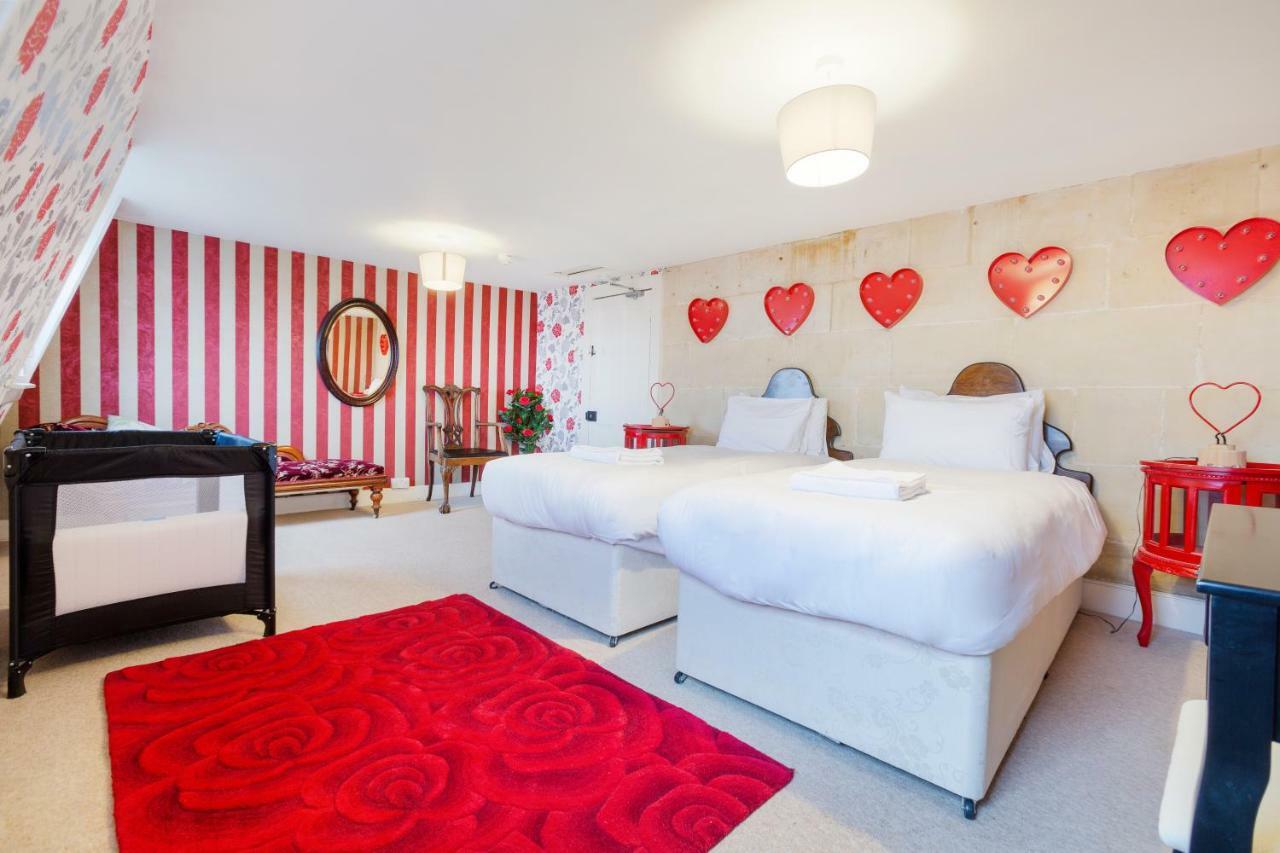 The Wonderland Townhouse - Alice In Wonderland 7Bdr Home Bath Eksteriør billede